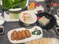 -德天肥牛海鲜火锅(城西银泰店)