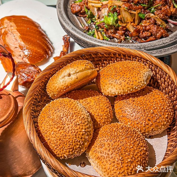 ♨️玫瑰故事中的京味儿菜，这家妥妥值得来