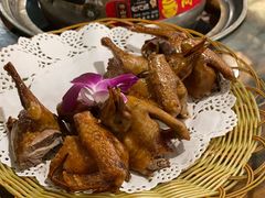红烧乳鸽-尚竹阁冬瓜盅·18年地标美食(平洲店)