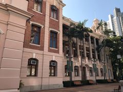 -香港大学