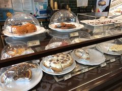 -Pie Bird(新闸路店)