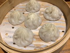 鲜肉小笼-苏小柳手工点心(人民广场分院)