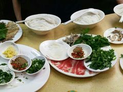 -桥香园云南过桥米线(金马碧鸡店)