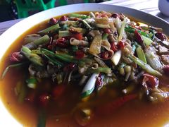 -金渝海鲜烧烤万州烤鱼店
