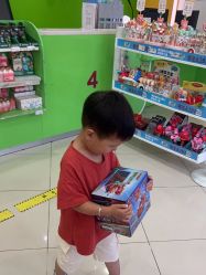 -孩子王(万达广场店)