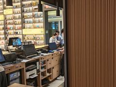 -上海虹桥中心爱琴海亚朵S酒店