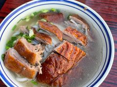 -香辉食馆(新兴路店)