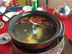 -花苑美食横琴生蚝火锅(拱北粤华路店)