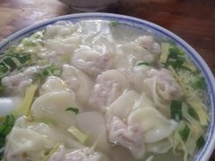 -胖子馄饨坊(天目大厦东南)