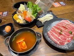 -呷哺呷哺 小火锅 (浦东新欧尚超市店)
