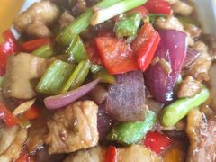 -东方之猪四更烤乳猪(金垦总店)
