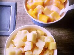 -帅小六刨冰·不一样的奶冰(总店)