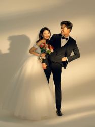 -巴黎时尚婚纱摄影(南汇店)