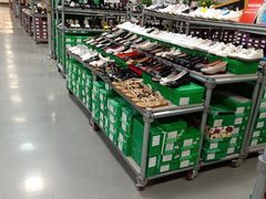 -上品折扣(回龙观店)