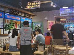 -卤校长老火锅(绿地468店)