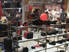 -卜蜂莲花(浦江城市生活广场店)