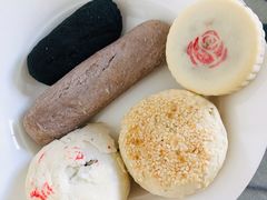 鲜花玫瑰饼-北京稻香村(第三店)