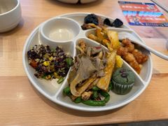 -素满香·全民食养自助(长宁龙之梦店)