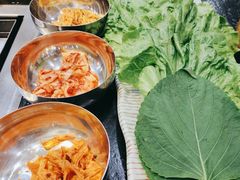 -臻牛烤肉