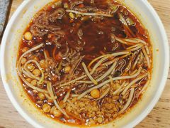 自热酸辣粉-付小姐在成都(川沙店)