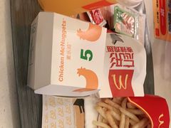 -麦当劳(汉口火车站候车室店)