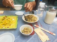 -肥肥虾庄·金牌油焖大虾(东湖欢乐谷店)