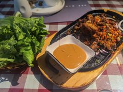 汝拉烤肉-野蔓果·山野菜(西湖景区·龙井茶田店)