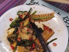 -88号小吃店·经典云南菜·地道纳西美食