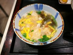 特色酥香馄饨汤-永和大王(浦东南路店)