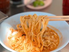 -Khao Soi Mae Manee