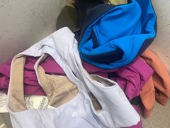 -lululemon(比斯特购物村店)