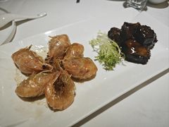 文火牛肉拼元宝虾-老洋房花园饭店(绍兴路店)