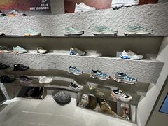 -SALOMON萨洛蒙(北京王府中环店)