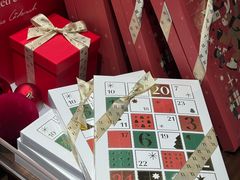 -Laderach 莱德拉(上海环贸iapm店)