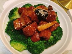 -鹿鸣春饭店(总店)