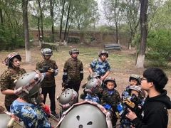 -亲兄弟真人CS团建拓展基地