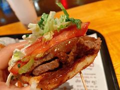 三角牛排三明治-The Habit Burger Grill 哈比特汉堡(复兴soho店)