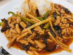 鱼香肉丝盖浇饭-宜家·瑞典风味餐厅(烟台路店)