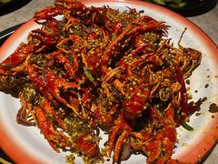 -沪小胖小龙虾(淮海中路旗舰店)