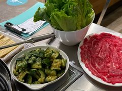 -胡须佬鸡煲四季火锅店(石厦西村直营店)