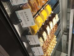 -Dough&Joe团憩(瑞虹天地月亮湾店)