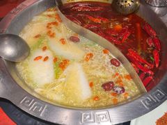 -袁老四重庆老火锅(桐梓坡店)