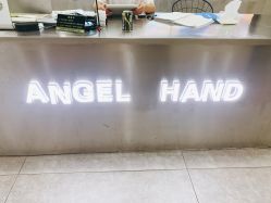 -ANGELHAND