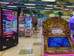 -莫莉幻想儿童乐园(苏州常熟永旺店)