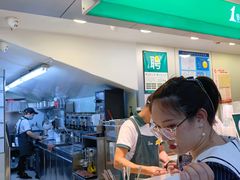 -1点点(香港名店街店)