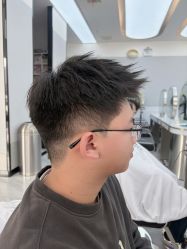 -YESIDO椰岛造型烫发染发