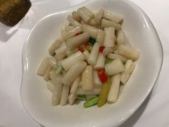 -丹江口渔村·湘味厨房(桃园店)