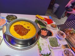 -钢管厂五区小郡肝串串香(滨江店)