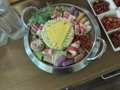 -恩你小木屋·韩式料理(假日广场店)