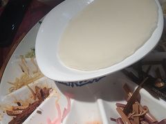 -怪噜范·老贵阳街头名小吃(鸿通城店)